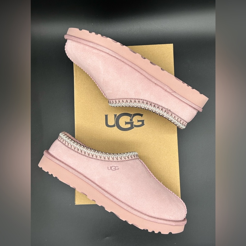 UGG Tasman Slipper Lavender Shadow Women’s Size 8 US